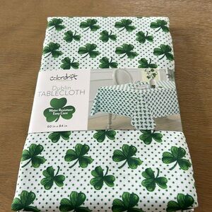 Shamrock table cloth st Patrick’s day